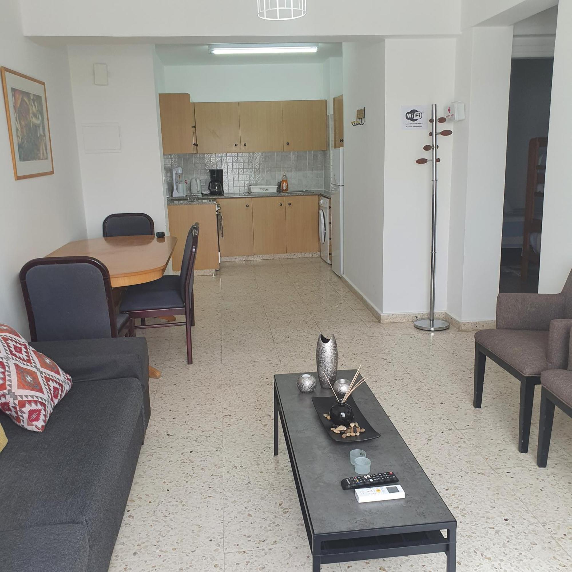 G&E Harbour Apartments Lachi Luaran gambar