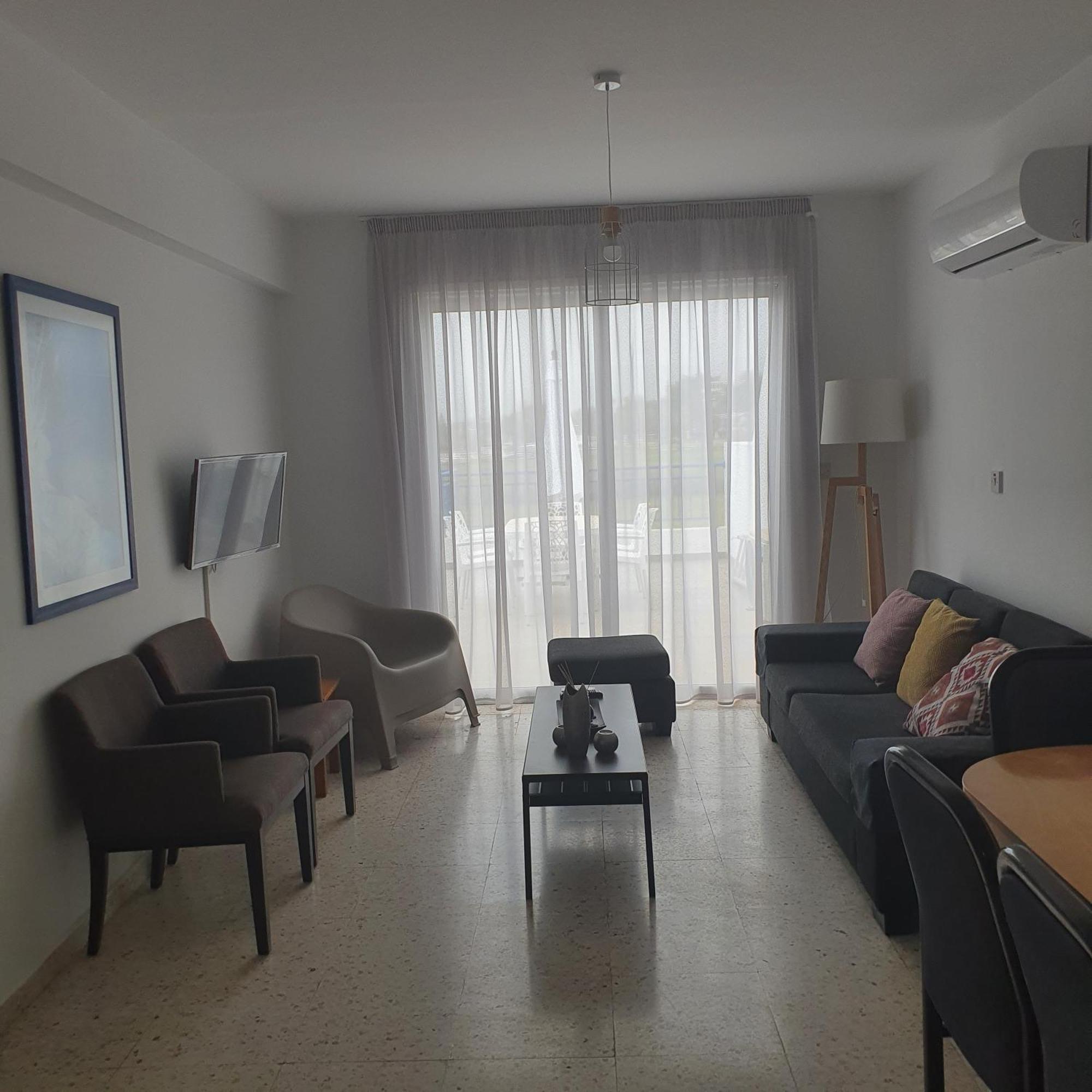 G&E Harbour Apartments Lachi Luaran gambar