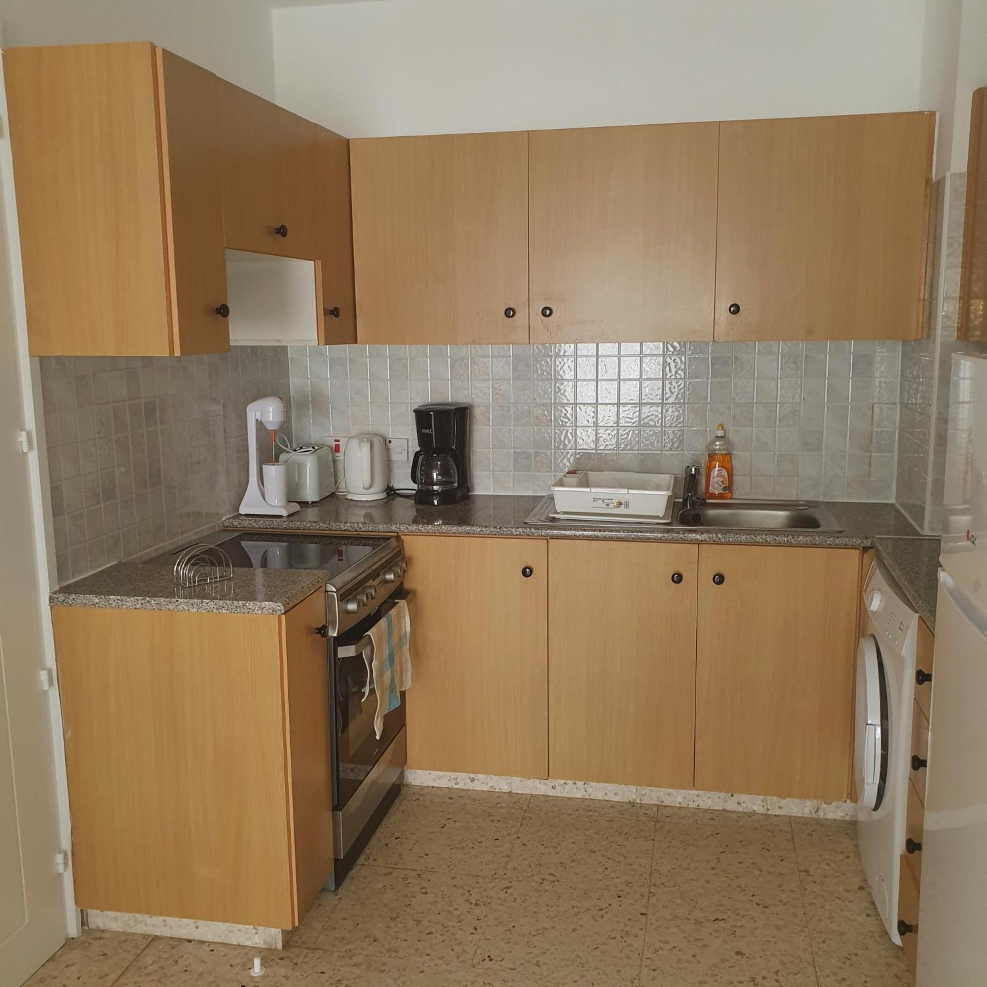 G&E Harbour Apartments Lachi Luaran gambar