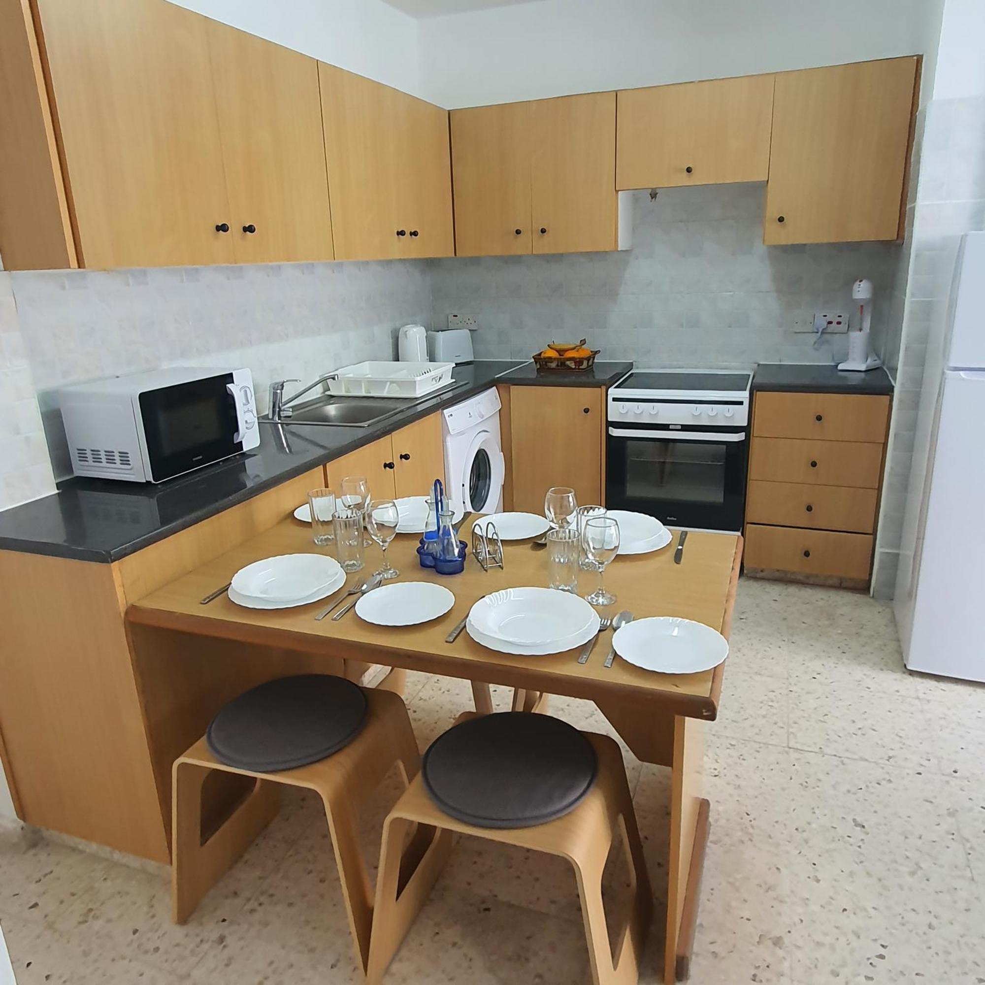 G&E Harbour Apartments Lachi Luaran gambar