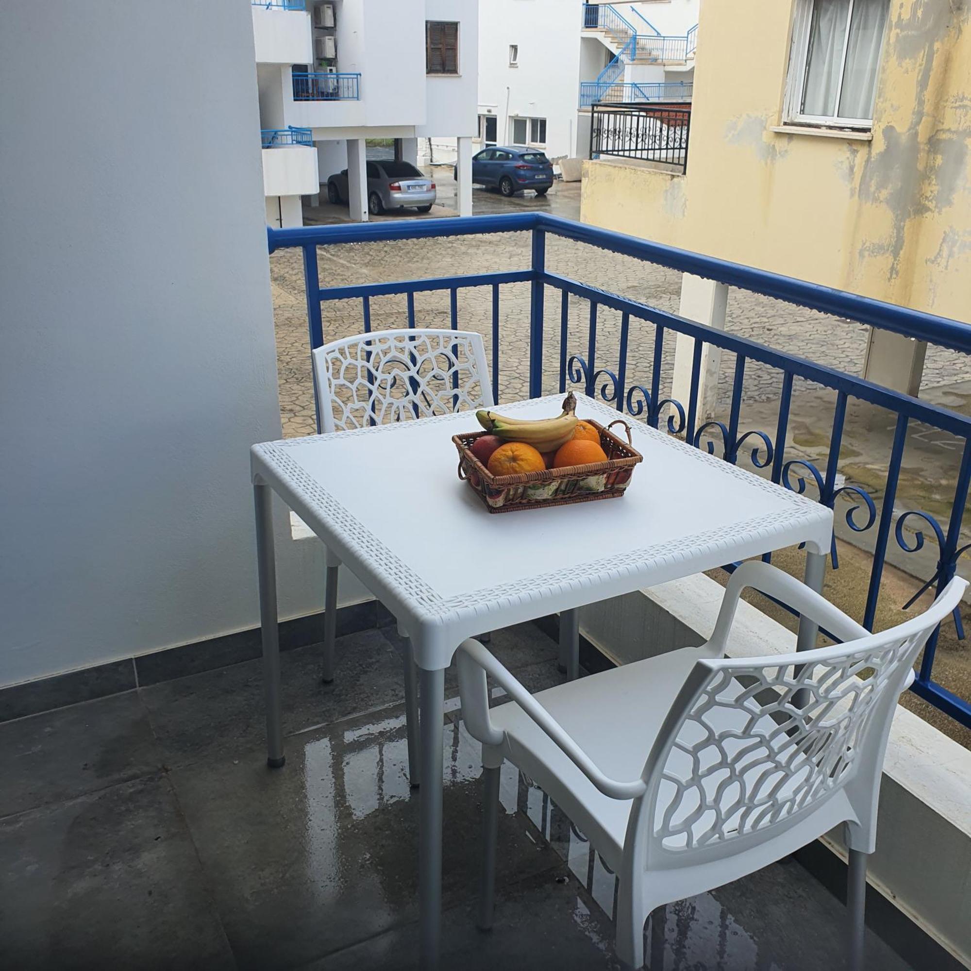 G&E Harbour Apartments Lachi Luaran gambar